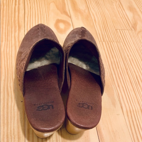 Ugg clog boots size 36 - Picture 4 of 5